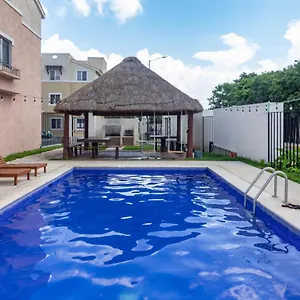- 2 Bedroom Apartamento Playa del Carmen